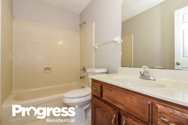 Building Photo - 8887 Hidden Springs Cove