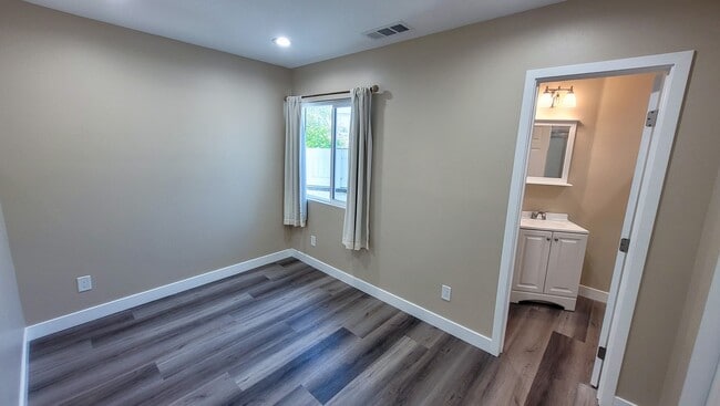 Building Photo - NEW ADU 2 Bed 2 Bath with ALL Appliances Included!