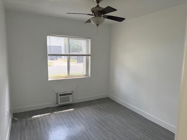 Building Photo - 405 53rd St