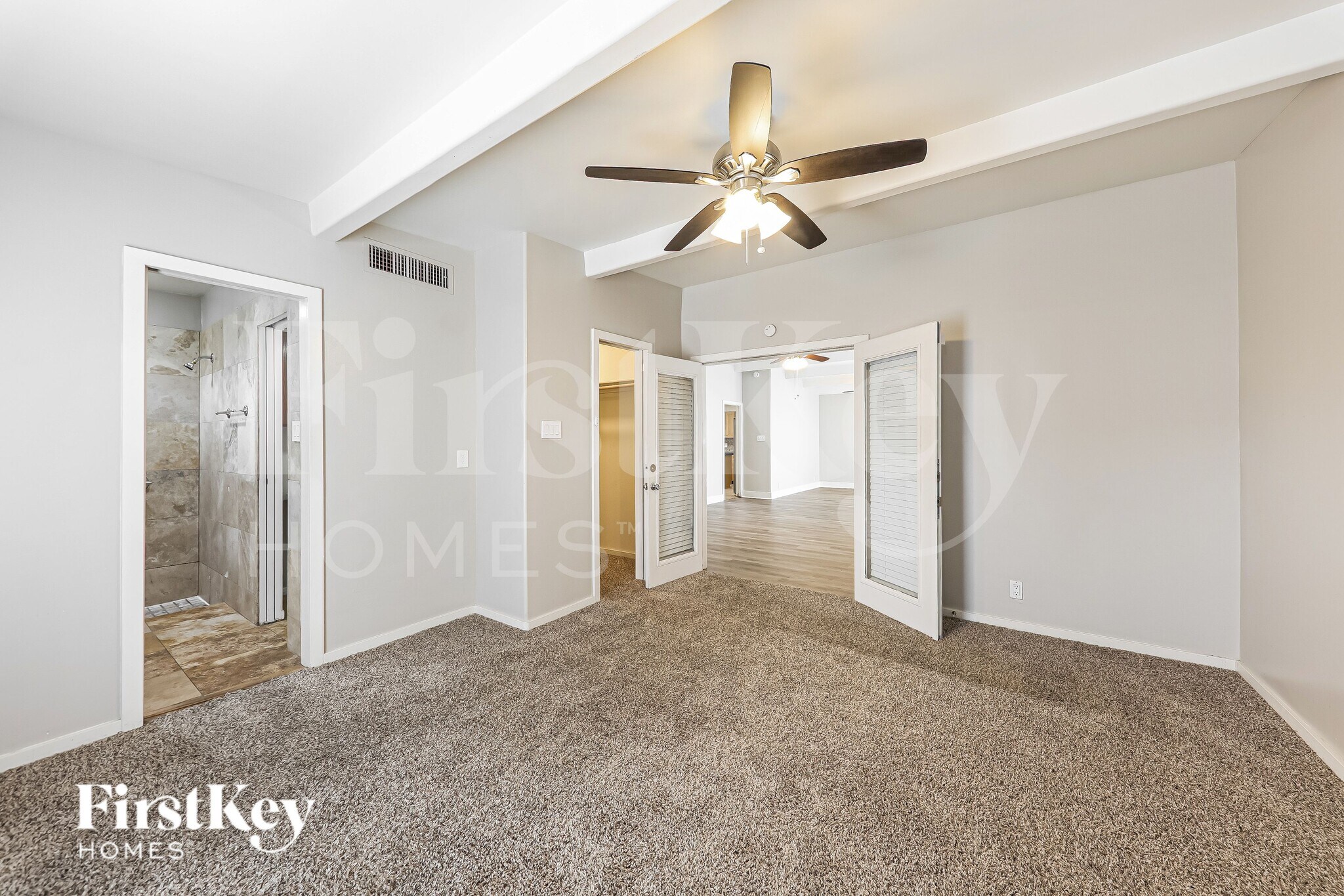 Building Photo - 2028 W Schell Dr