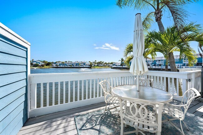 Building Photo - 1217 Ocean Dunes Cir