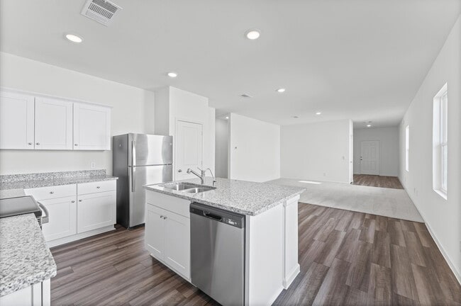 Building Photo - 8742 Vacek Xing Wy