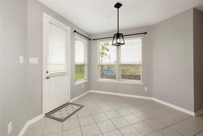 Building Photo - 24015 Adobe Ridge Ln