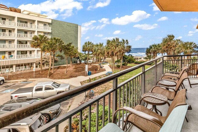 Building Photo - 2710 N Ocean Blvd