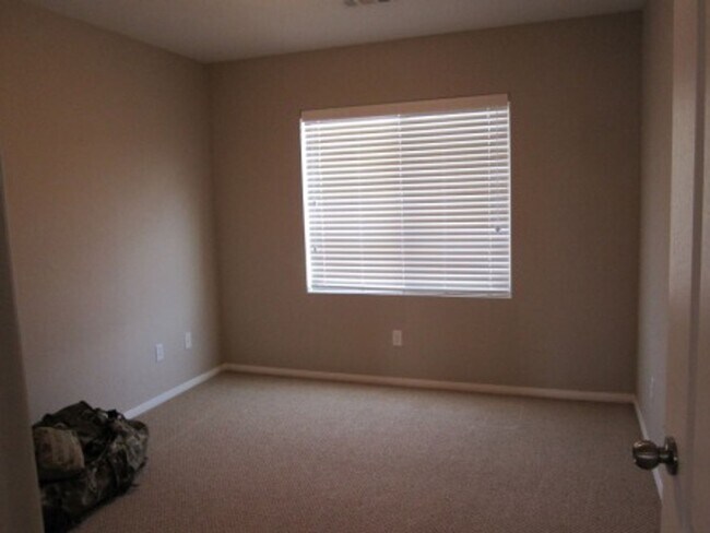 Building Photo - LILAC SQUARE