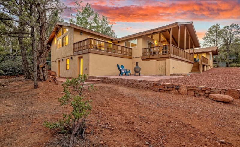 Building Photo - 345 Coronado Trail
