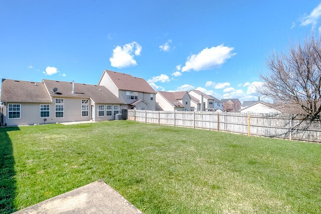 Building Photo - 2481 Crescenzio Way