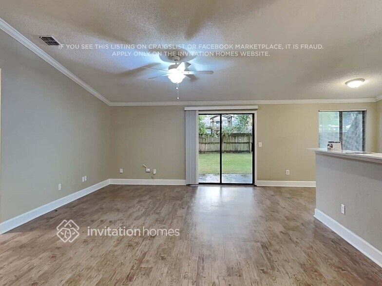 Building Photo - 3149 Pathway Ct