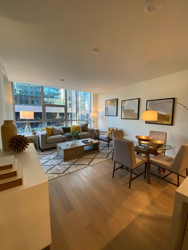 Living space - 1388 Kettner Blvd