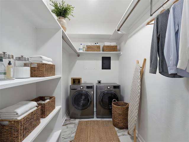 Building Photo - 6036 Birchbrook Dr