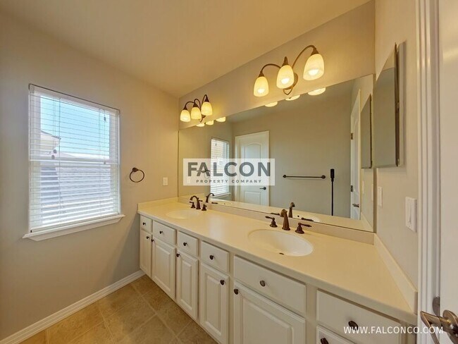 Building Photo - 8193 Winding Passage Dr