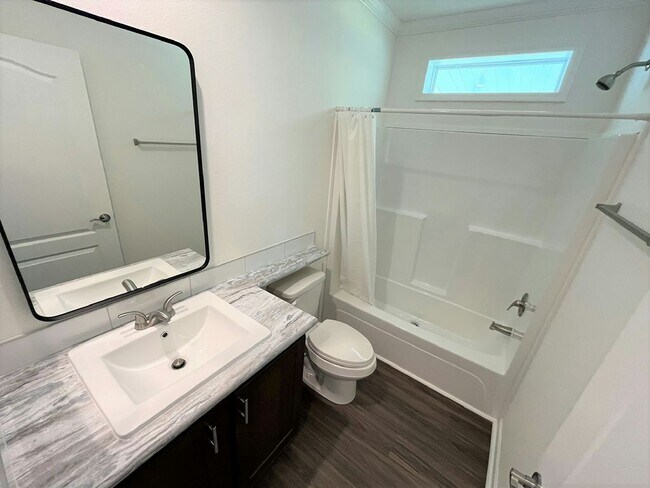 Building Photo - 5392 Bahia Wy