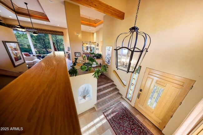 Building Photo - FULLY FURNISHED SEDONA DREAM HOME AWAITS