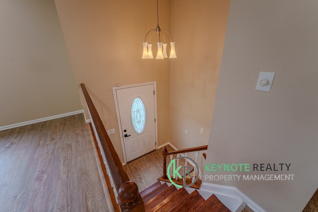 Building Photo - 1467 Hazelgrove Dr