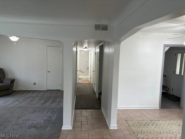 Building Photo - 5675 S Park Blvd