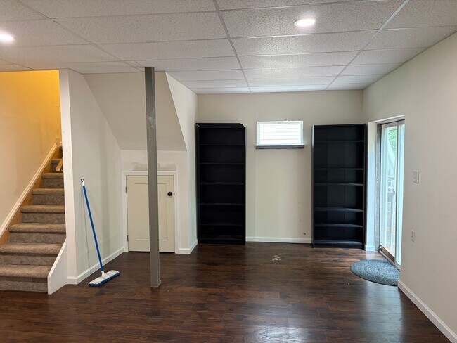 Building Photo - Single Family Home on Quite Cul-De Sac Now Available in Upland Square