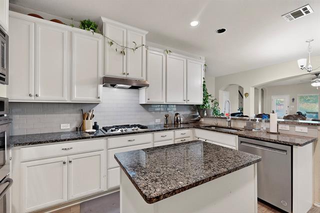 Building Photo - 525 Rustic Oak Ln