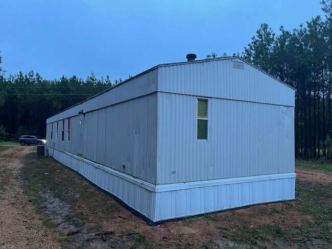 Building Photo - Bril