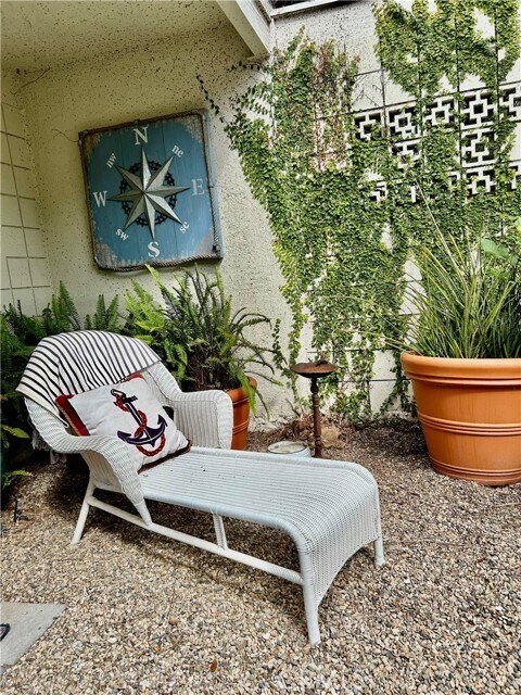 Building Photo - 170 Avenida Majorca