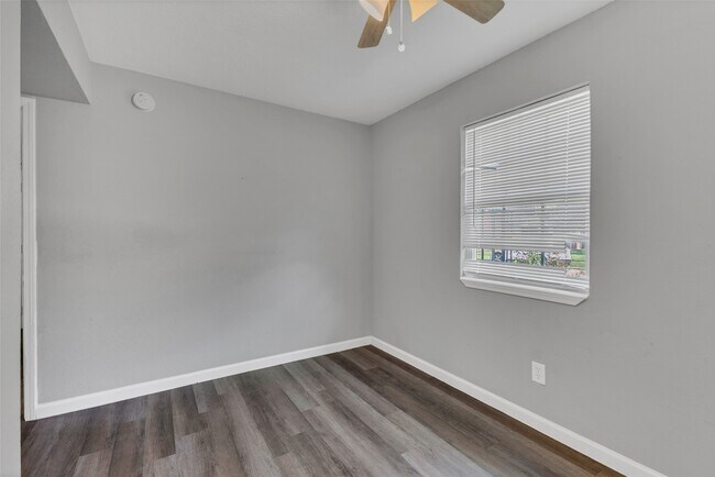 Building Photo - 18619 Haughland Dr
