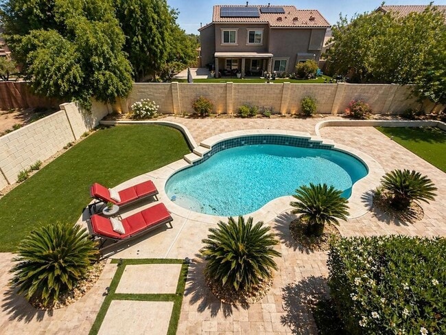 Building Photo - 8611 S 45th Glen