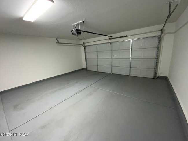 Building Photo - 4087 E Lushfield Dr