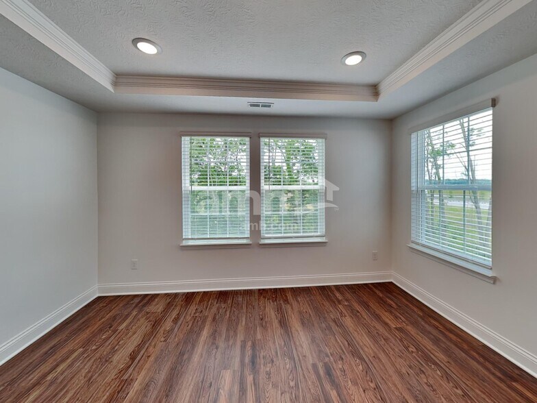 Building Photo - 8276 Northpoint Dr