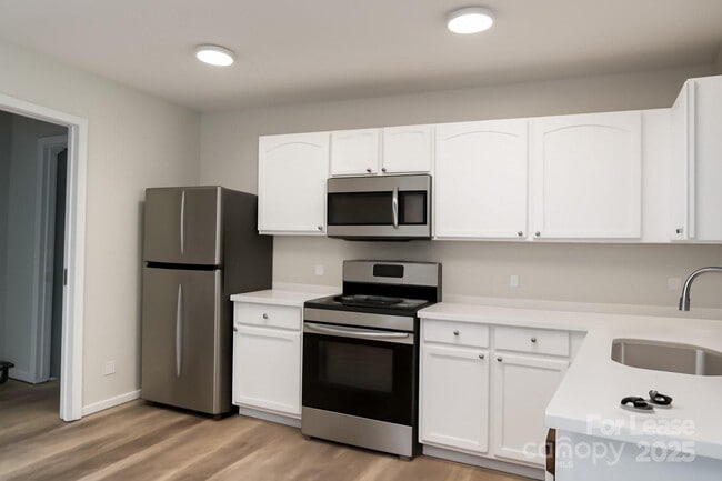 Building Photo - 5235 Swearngan Rd