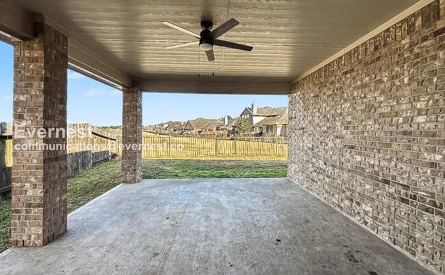 Building Photo - 6214 Oxford Lake Dr