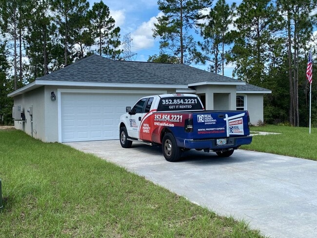 Building Photo - 6110 SW 154th Lane Rd