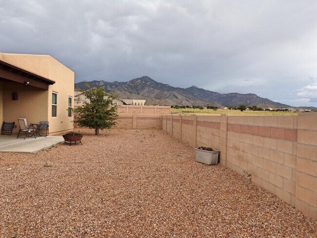 Building Photo - 6263 Saddlehorn Cir