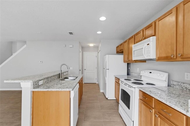 Building Photo - 2040 Portcastle Cir