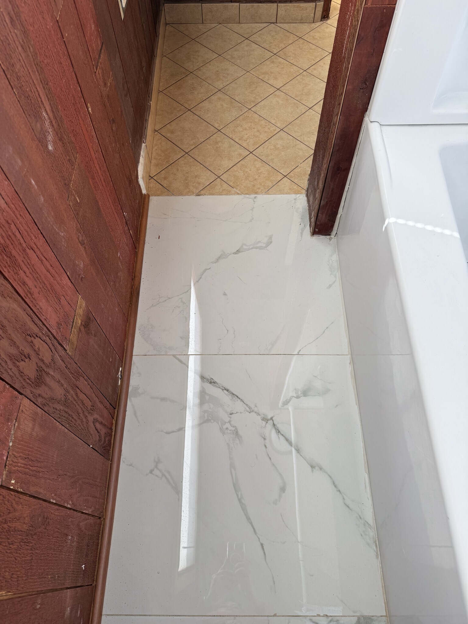 Building Photo - 330 E Fairview Ave