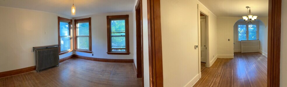 Building Photo - 308 Park Ave