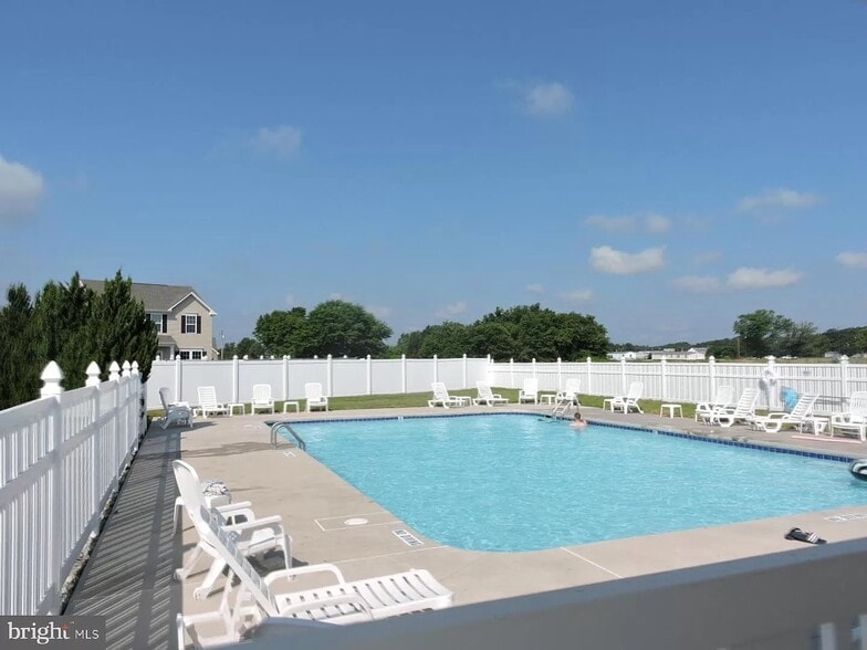 Community Pool - 108 Bobbys Branch Rd