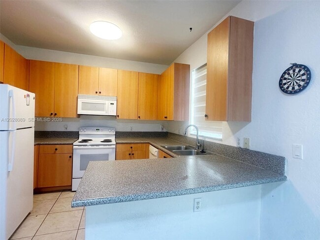 Building Photo - 662 NE 21st Terrace