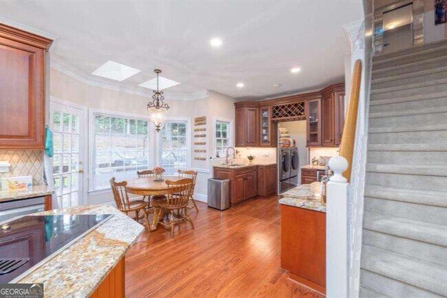 Building Photo - 160 Clipper Bay Dr