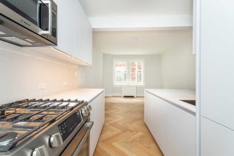 Forest Court 16 Forest St Cambridge MA 02140 Apartment Finder Forest Court 16 Forest St Cambridge MA 02140 Apartment Finder