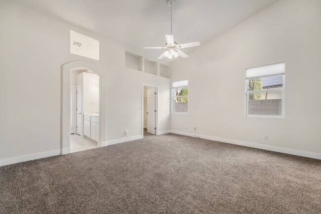 Building Photo - Single-Story Seven Hills Retreat with Stunning City & Mountain Views!