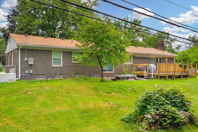 Building Photo - 32447 Six Mile Rd