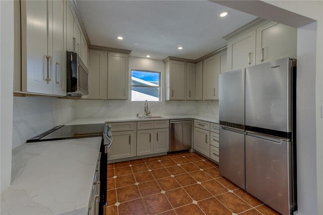 Building Photo - 16245 Gulf Blvd