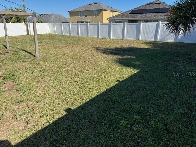 Building Photo - 2148 Angel Fish Loop