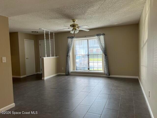 Building Photo - 1514 Manor Dr NE