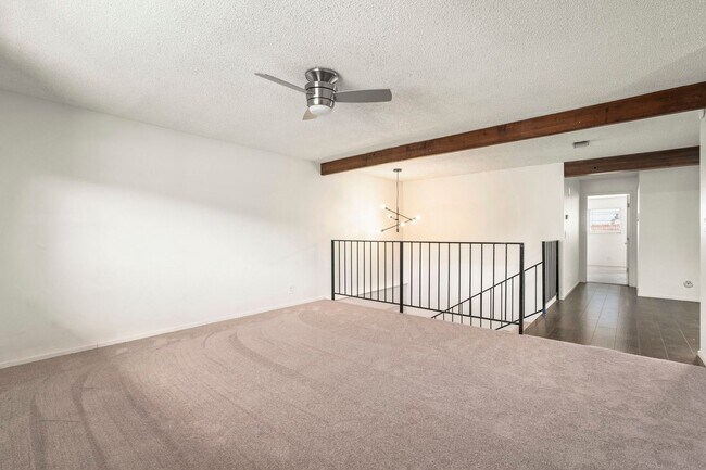 Building Photo - 3447 Skyline Blvd