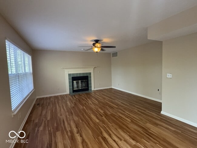 Building Photo - 10765 Belmont Cir