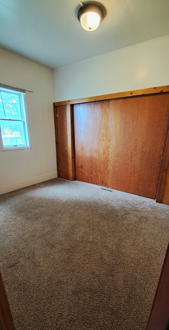 Building Photo - 105 Owsley Ln