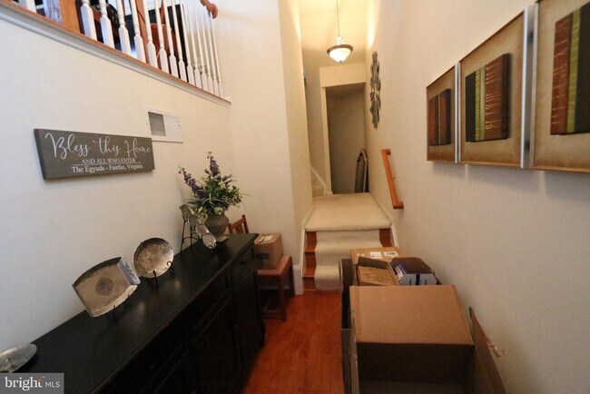 Building Photo - 4469 Monmouth St