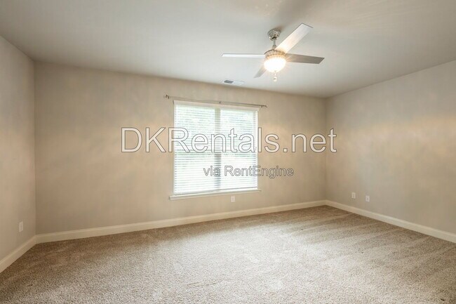 Building Photo - 6220 Trickle Bnd