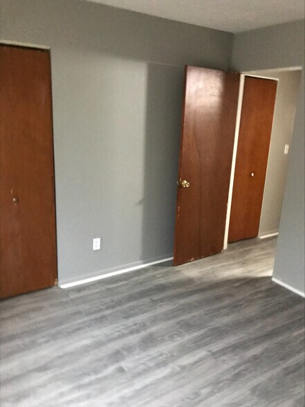 Building Photo - 755 Westpoint Ave