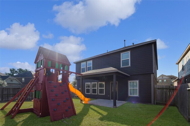 Building Photo - 10622 Dawn Pine Forest Trail